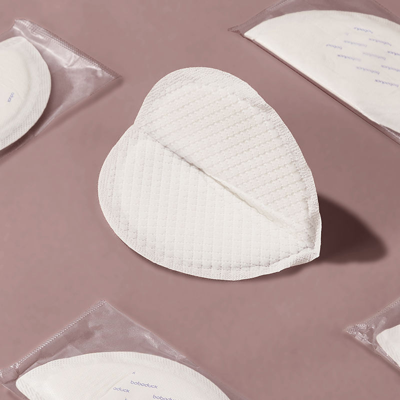 Disposable Nursing Pads for Breastfeeding Moms